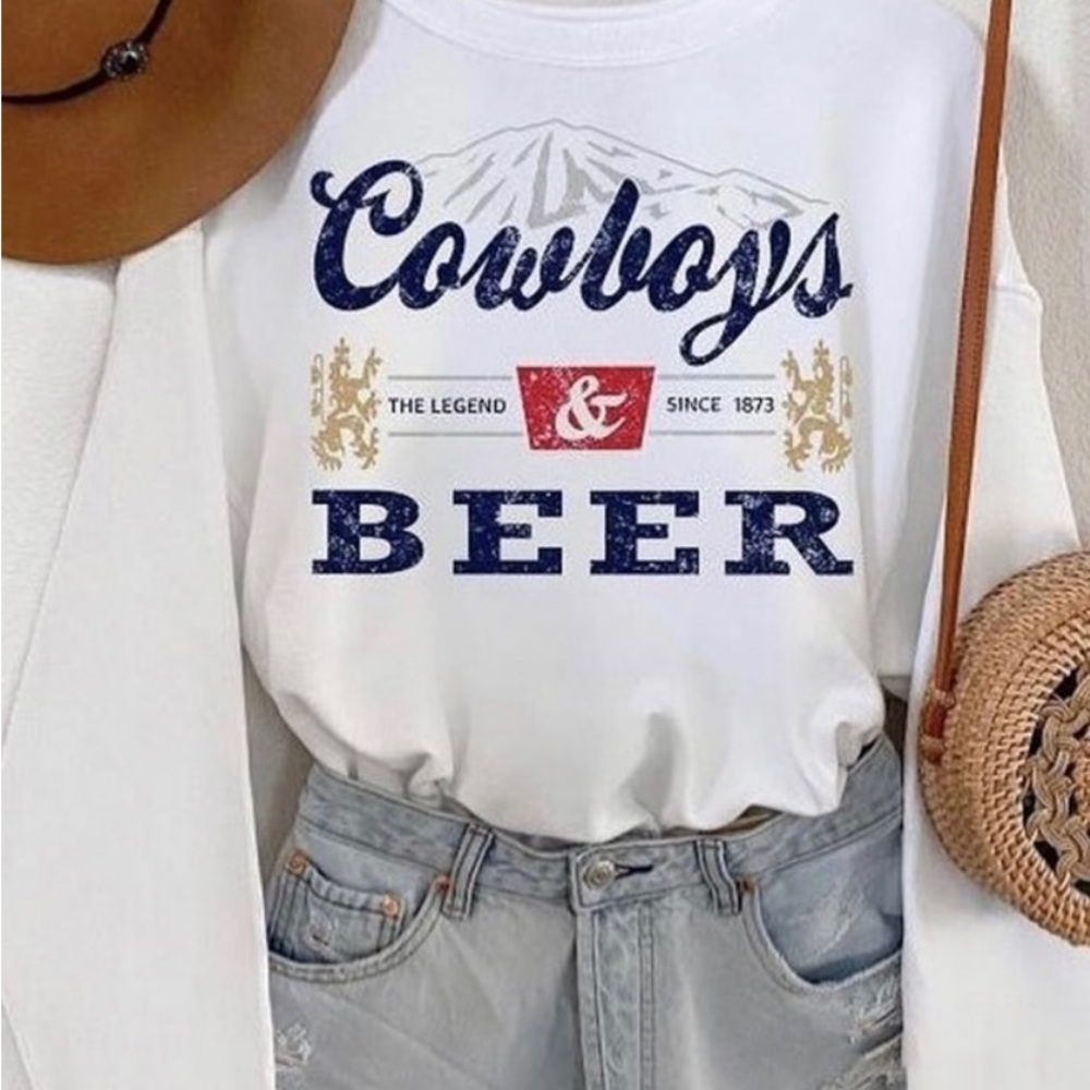 📢❤️LAST ONE!!New oversized cowboy’s and beer long sleeve sweater!